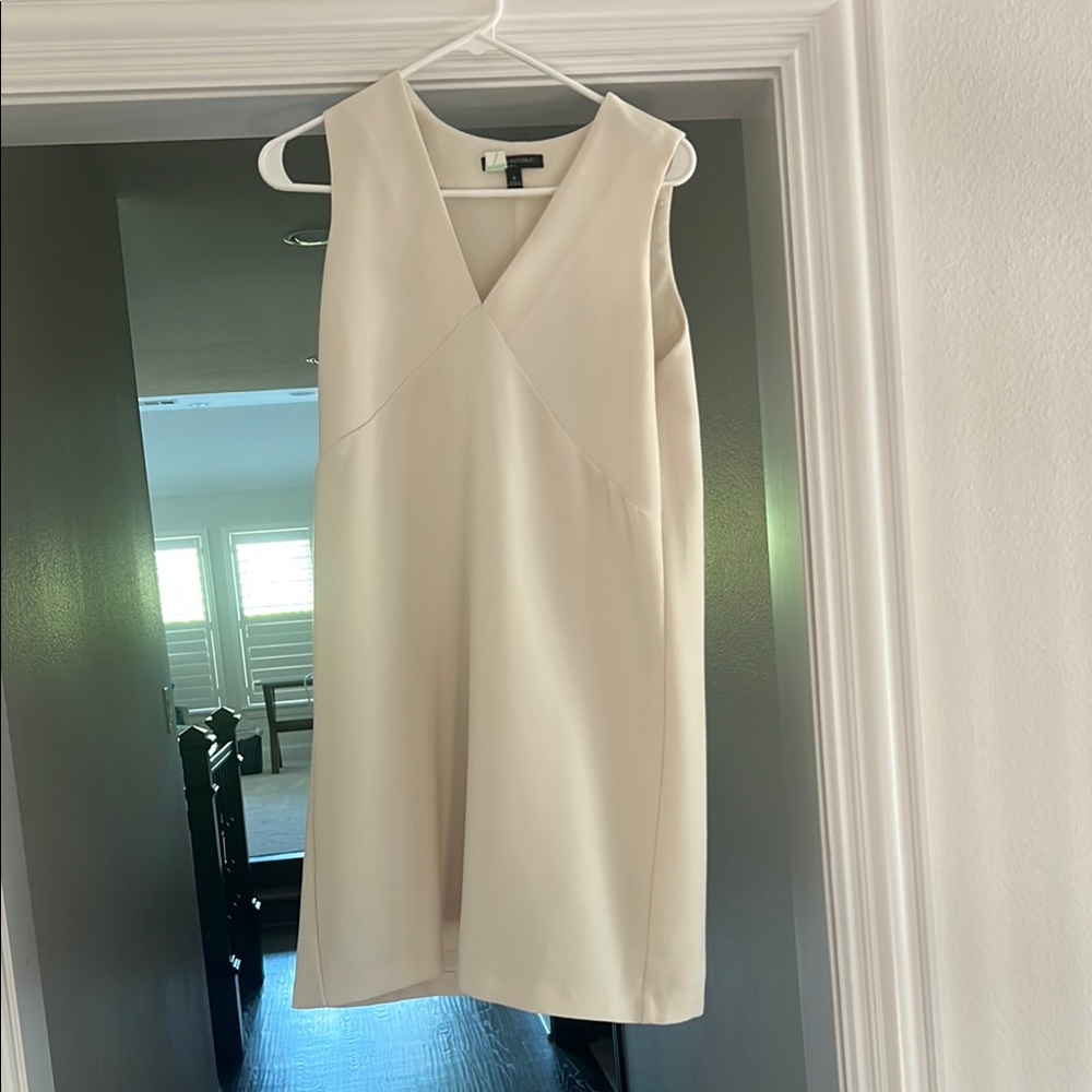 Elegant Cream Sleeveless Dress